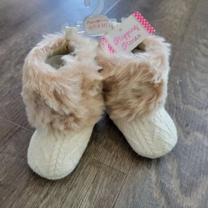 Stepping Stones NWT Knitted Faux Fur Baby Boots size 3 (6-9m) cream